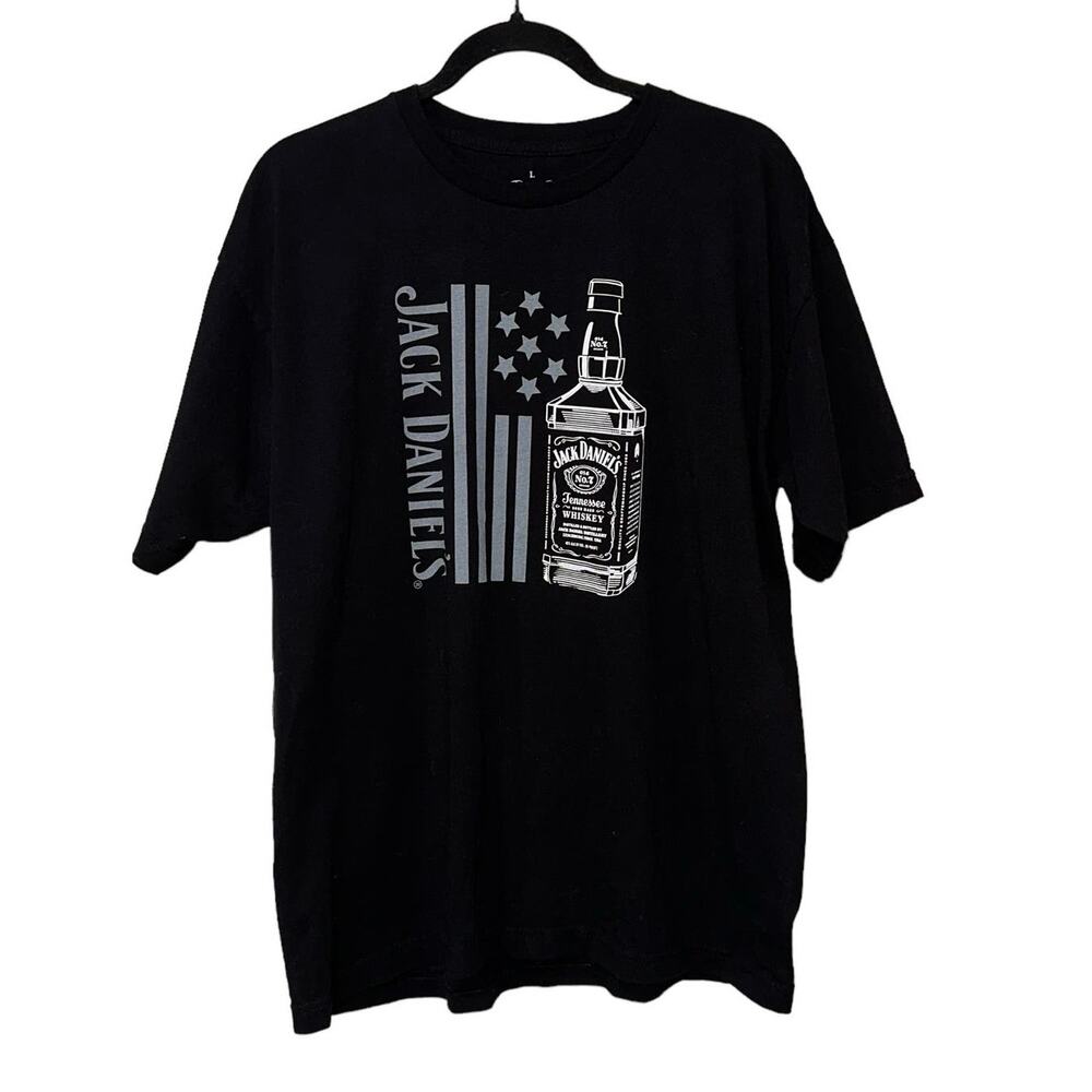 Jack Daniel's Graphic T-Shirt Large‎ Black Whiskey Bottle American Flag Tee